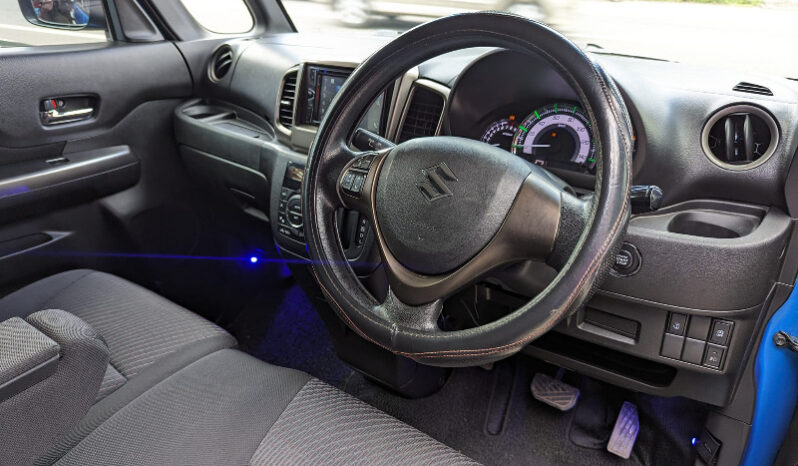 
								Toyota Spacia 2017 full									