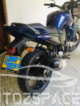 Yamaha FZ 2014