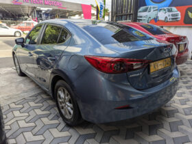 Mazda 3-Series 2015
